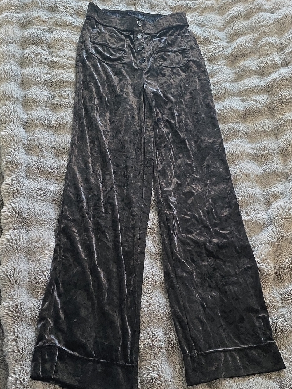 HALARA Black Velvet Button-Front Pants